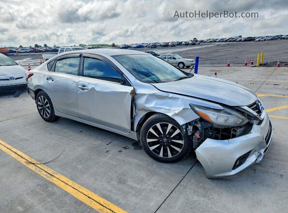 1N4AL3AP1JC264892 2018 NISSAN ALTIMA Silver Передня права чверть