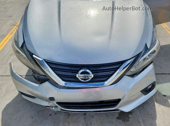 1N4AL3AP1JC264892 2018 NISSAN ALTIMA Silver Вид задньої частини салону