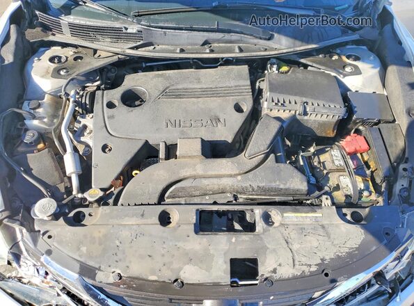1N4AL3AP2GC121667 2016 NISSAN ALTIMA Silver Vista interior trasera