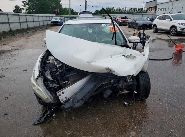 1N4AL3AP2GC152028 2016 NISSAN ALTIMA White Front view