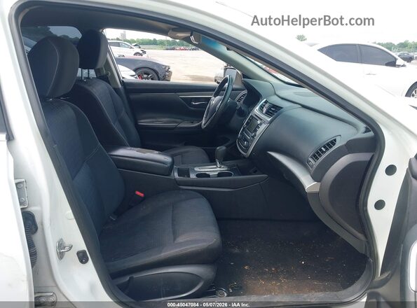 1N4AL3AP2GC284626 2016 NISSAN ALTIMA Белый Вид салона спереди