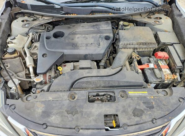 1N4AL3AP2GN368000 2016 NISSAN ALTIMA Silver Rear interior view