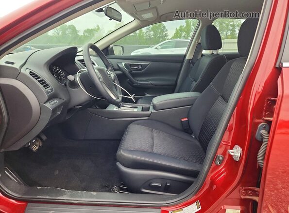 1N4AL3AP2HN306727 2017 NISSAN ALTIMA Красный Вид салона спереди