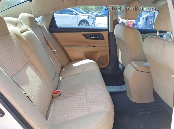 1N4AL3AP2HN324600 2017 NISSAN ALTIMA Белый Вид задних сидений
