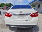 2017 Nissan Altima 2.5 S Белый vin: 1N4AL3AP2HN324600