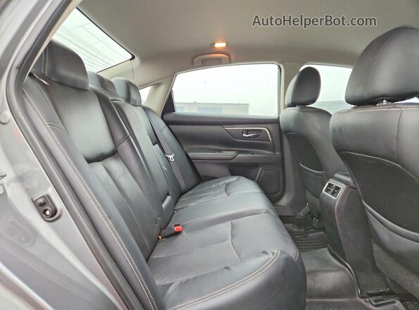 1N4AL3AP2JC160735 2018 NISSAN ALTIMA Gray Widok tylnych siedzeń
