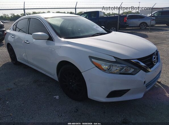 1N4AL3AP2JC167197 2018 NISSAN ALTIMA Белый Передняя правая четверть