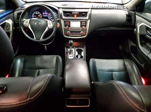 1N4AL3AP3HC238093 2017 NISSAN ALTIMA Brown Dashboard view