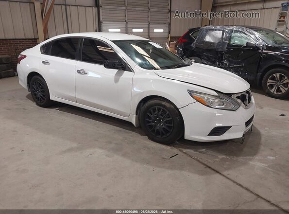 1N4AL3AP3JC106943 2018 NISSAN ALTIMA White Передня права чверть