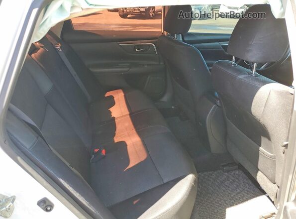 1N4AL3AP3JC107039 2018 NISSAN ALTIMA Белый Вид задних сидений