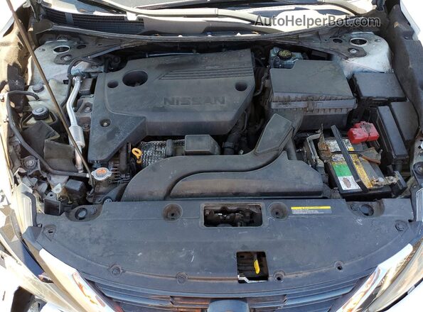 1N4AL3AP3JC107039 2018 NISSAN ALTIMA Белый Вид задней части салона