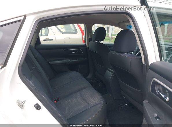 1N4AL3AP3JC161540 2018 NISSAN ALTIMA White Widok naklejki z numerem VIN