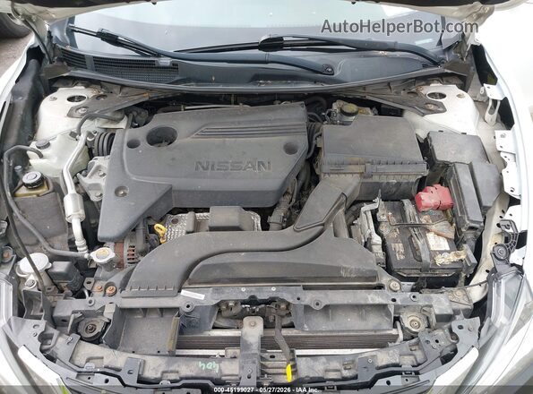 1N4AL3AP3JC161540 2018 NISSAN ALTIMA White Widok z tyłu