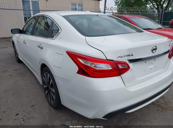 1N4AL3AP3JC161540 2018 NISSAN ALTIMA White 