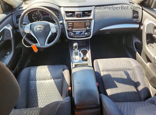 1N4AL3AP3JC171517 2018 NISSAN ALTIMA Серебряный Вид панели приборов