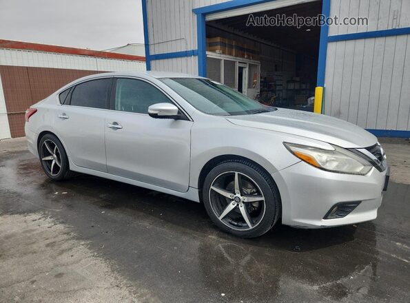 1N4AL3AP3JC173526 2018 NISSAN ALTIMA Silver 