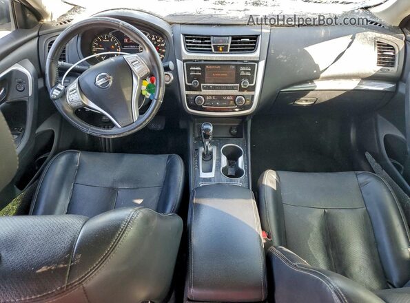 1N4AL3AP3JC214737 2018 NISSAN ALTIMA Silver Dashboard view