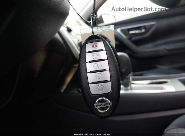 1N4AL3AP4GC215033 2016 NISSAN ALTIMA Черный Вид панели приборов
