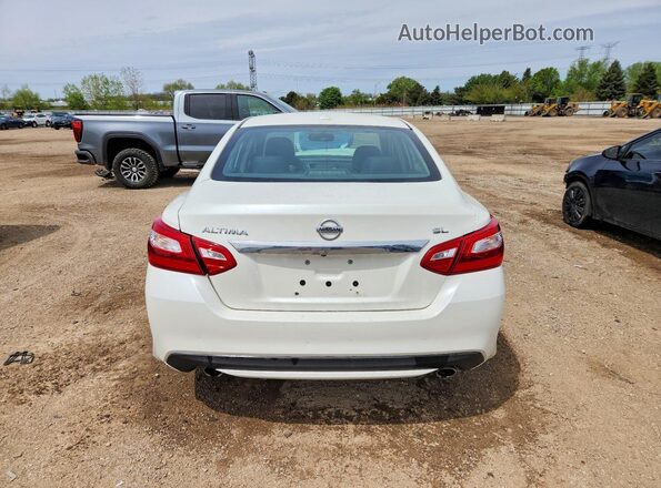 1N4AL3AP4HC229340 2017 NISSAN ALTIMA White Widok z tyłu