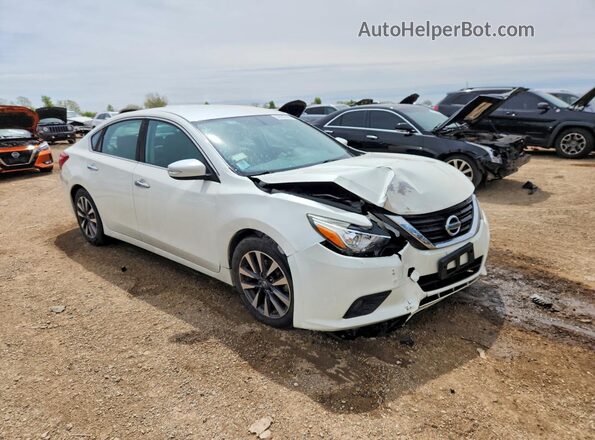 1N4AL3AP4HC229340 2017 NISSAN ALTIMA White Przód prawy