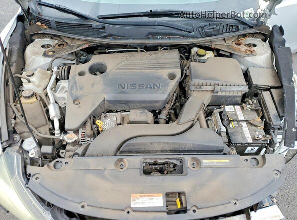 1N4AL3AP4HC264928 2017 NISSAN ALTIMA Silver Widok wnętrza z tyłu