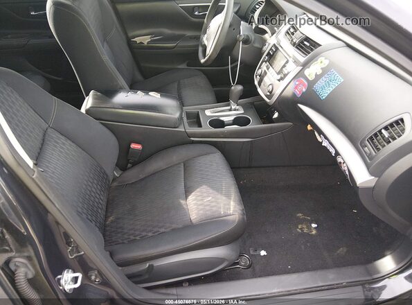 1N4AL3AP4HN357856 2017 NISSAN ALTIMA Blue Front interior view