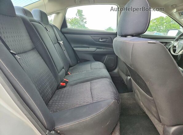 1N4AL3AP4JC107132 2018 NISSAN ALTIMA Silver Widok tylnych siedzeń