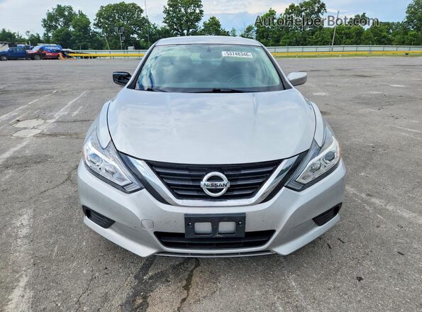 1N4AL3AP4JC107132 2018 NISSAN ALTIMA Silver Widok z przodu