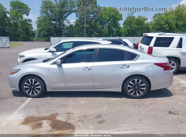 1N4AL3AP4JC163460 2018 NISSAN ALTIMA Серебряный Панорамный вид салона 360°
