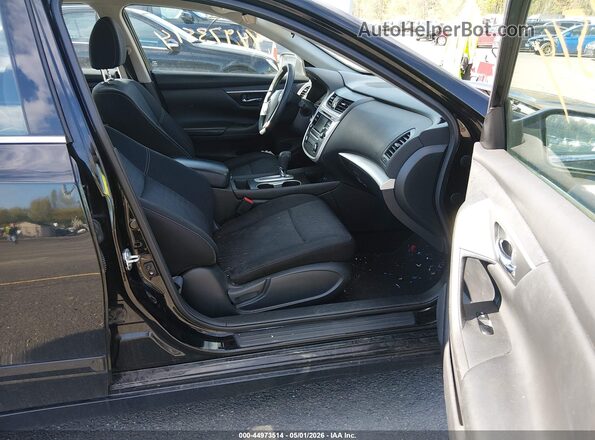 1N4AL3AP6HC238489 2017 NISSAN ALTIMA Черный Вид салона спереди