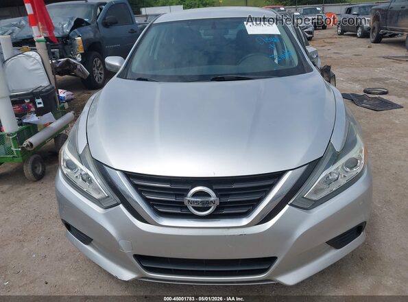 1N4AL3AP6HN366963 2017 NISSAN ALTIMA Silver ხელსაწყოთა პანელის ხედი