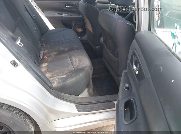 1N4AL3AP6HN366963 2017 NISSAN ALTIMA Silver VIN კოდის სტიკერის ხედი
