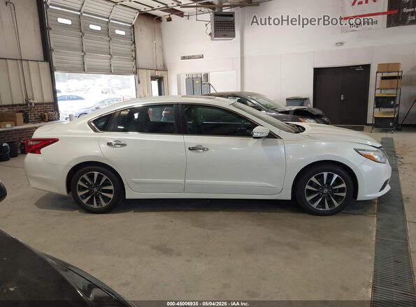 1N4AL3AP7GC152378 2016 NISSAN ALTIMA White უკანა სალონის ხედი