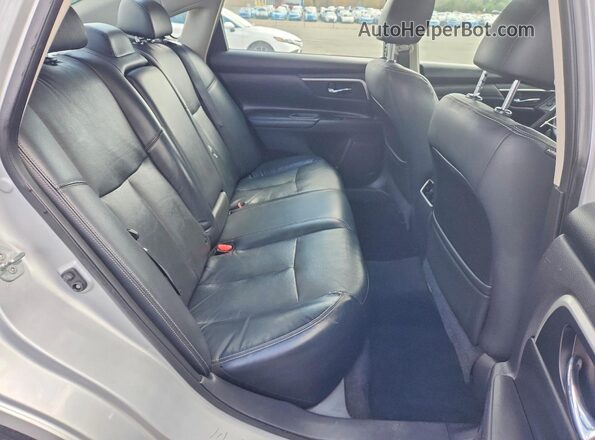 1N4AL3AP7GC255588 2016 NISSAN ALTIMA Silver Rear seats view
