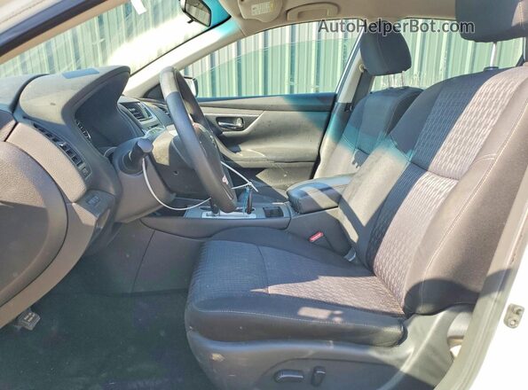 1N4AL3AP7GN333016 2016 NISSAN ALTIMA White Widok wnętrza z przodu