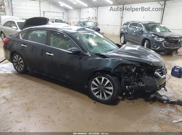1N4AL3AP7HC210121 2017 NISSAN ALTIMA Black Przód prawy