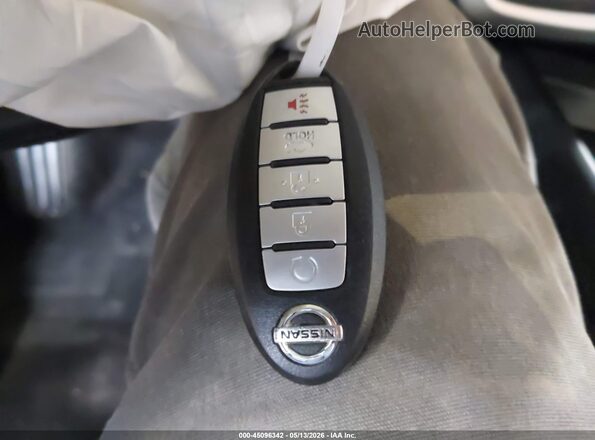 1N4AL3AP7HC210121 2017 NISSAN ALTIMA Black Widok deski rozdzielczej