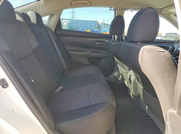 1N4AL3AP7HC277608 2017 NISSAN ALTIMA Белый Вид задних сидений