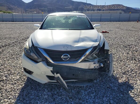1N4AL3AP7HC277608 2017 NISSAN ALTIMA Белый Вид спереди