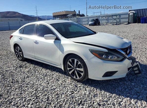 1N4AL3AP7HC277608 2017 NISSAN ALTIMA Белый Передняя правая четверть