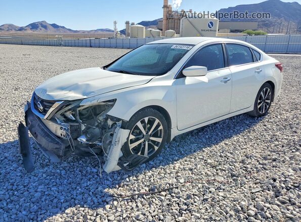 1N4AL3AP7HC277608 2017 NISSAN ALTIMA Белый Передняя левая четверть
