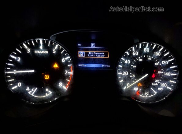 1N4AL3AP7JC179040 2018 NISSAN ALTIMA Silver Widok zestawu wskaźników