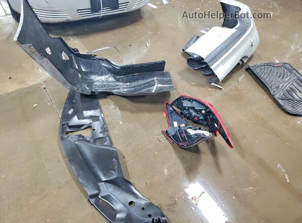 1N4AL3AP7JC247207 2018 NISSAN ALTIMA Silver Vista del compartimento del motor
