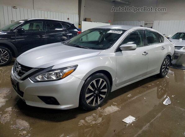 1N4AL3AP7JC247207 2018 NISSAN ALTIMA Silver Vista tres cuartos delantera izquierda