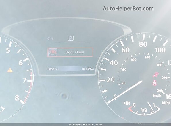 1N4AL3AP8HC299195 2017 NISSAN ALTIMA White Vista de los asientos traseros