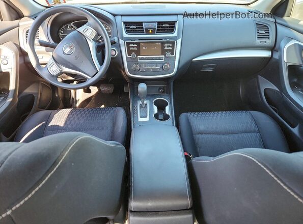 1N4AL3AP8HC472035 2017 NISSAN ALTIMA Silver Առջևի վահանակի տեսք