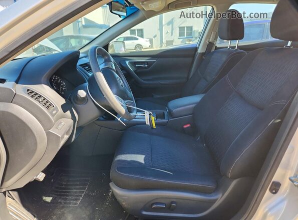 1N4AL3AP8HC472035 2017 NISSAN ALTIMA Silver Սալոնի դիմացի տեսք