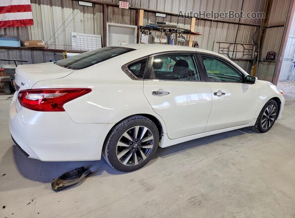 1N4AL3APXHC195145 2017 NISSAN ALTIMA White Tył prawy
