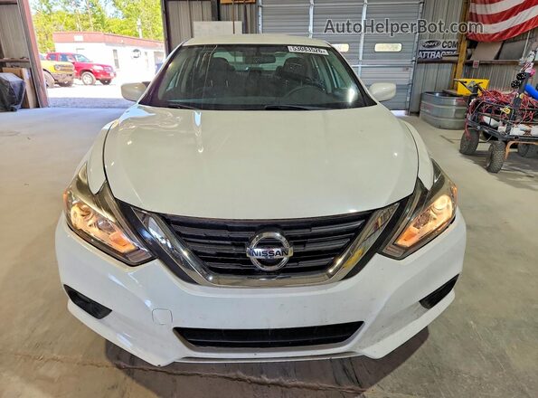1N4AL3APXHC195145 2017 NISSAN ALTIMA White Widok z przodu