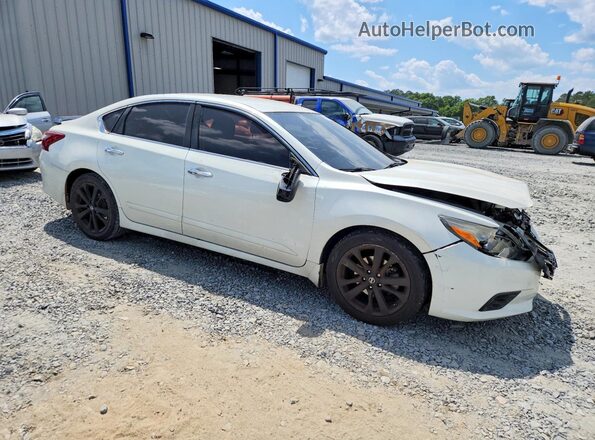 1N4AL3APXJC220602 2018 NISSAN ALTIMA White Передня права чверть